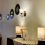 2 Bedrooms Pool View Duplex Across Park Mall