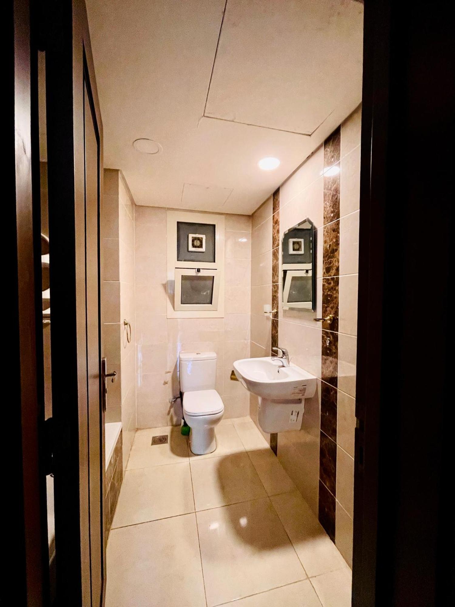 2 Bedrooms Pool View Duplex Across Park Mall * Cairo